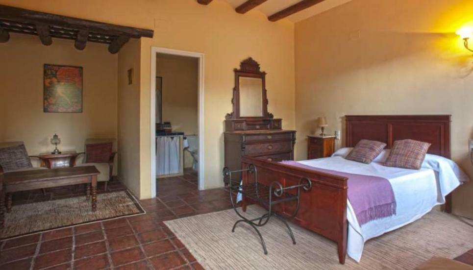 Hostal La Riera Torroella de Montgrí Dış mekan fotoğraf